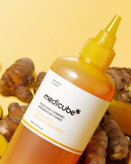 تونر روشن کننده و لایه بردار ملایم کوجیک اسید و زردچوبه مدی کیوب / Medicube