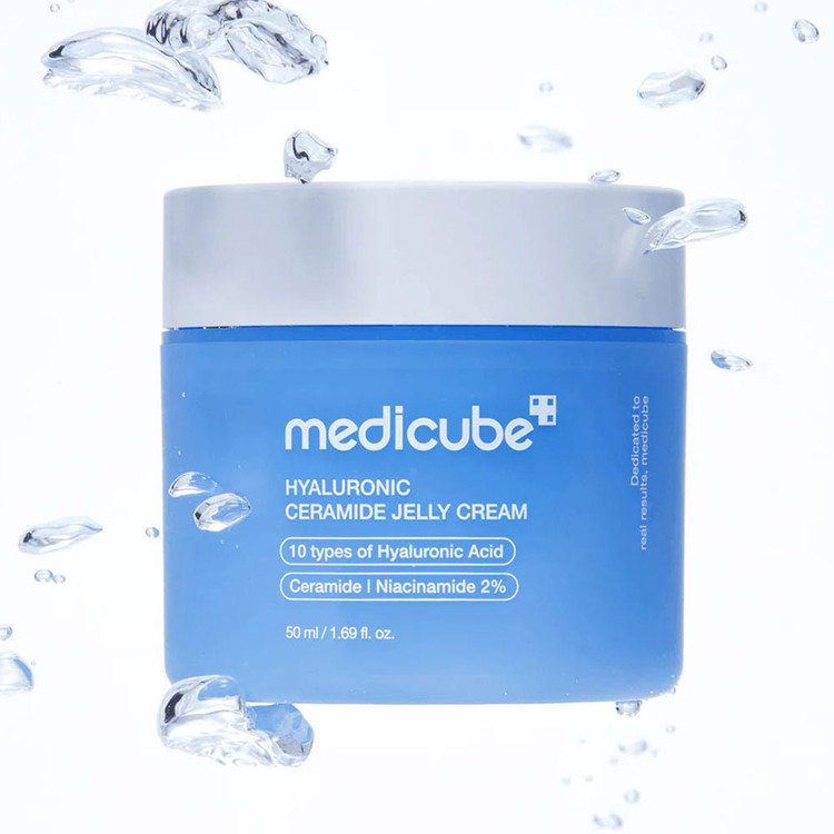 ژل کرم آبرسان مدی کیوب حاوی هیالورونیک اسید و سرامید حجم ۵۰ میل / MEDICUBE